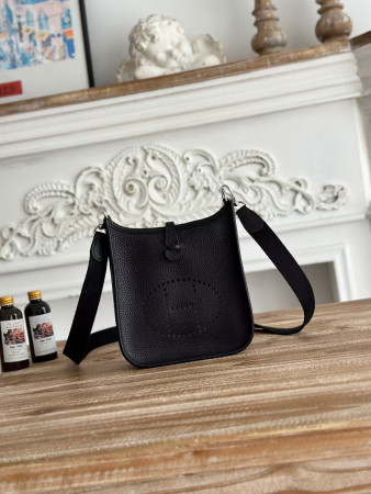 H**mes evelyne bag 16cm
