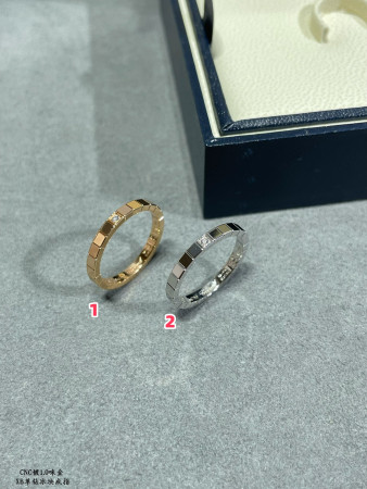 Ch0pard single di*m*nd ice cube ring