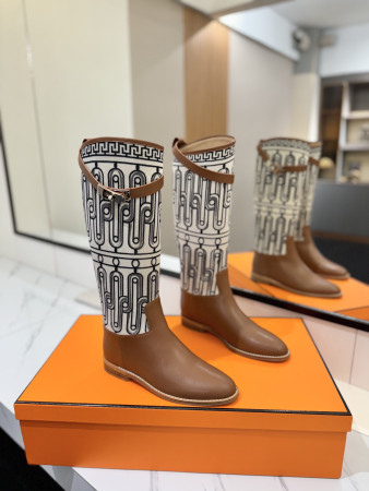ua H**mes jumping boots