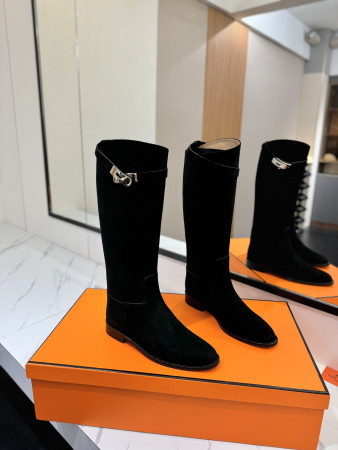 ua H**mes jumping boots