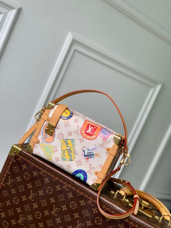 LV Side Trunk MM M14606 23.5 x 16 x 8.5 cm