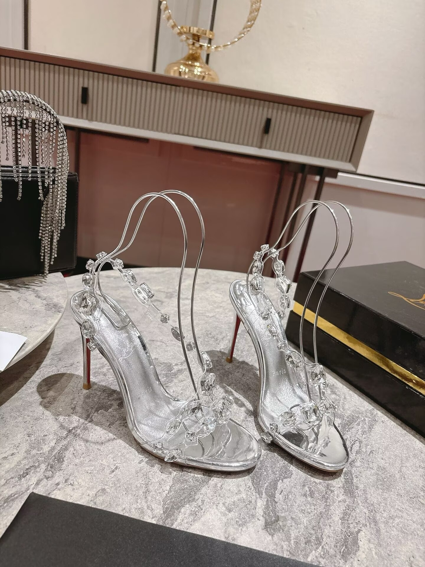 ua Ch**an louboutin rosalie jewel