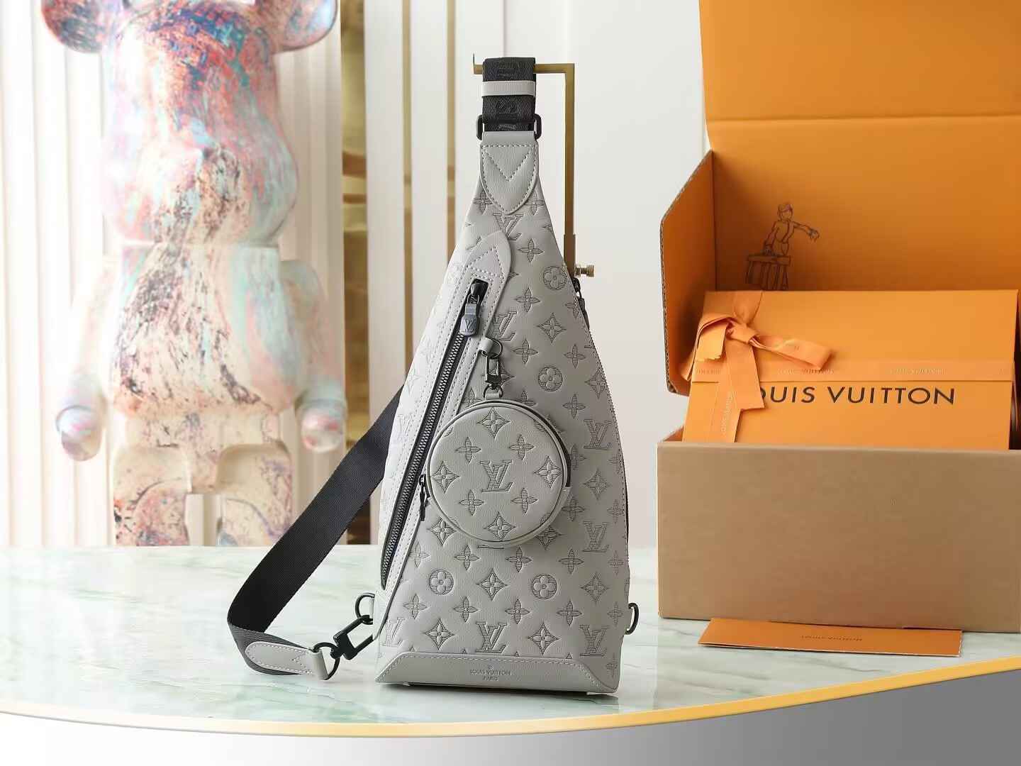 LV Duo Slingbag M14916 20 x 42 x 6CM