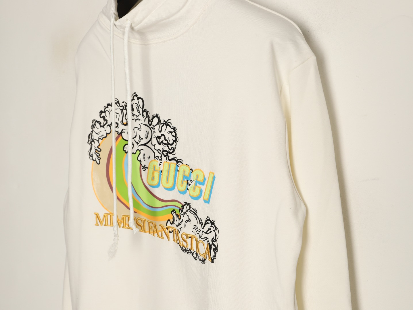 G*u*i 26ss hoodies