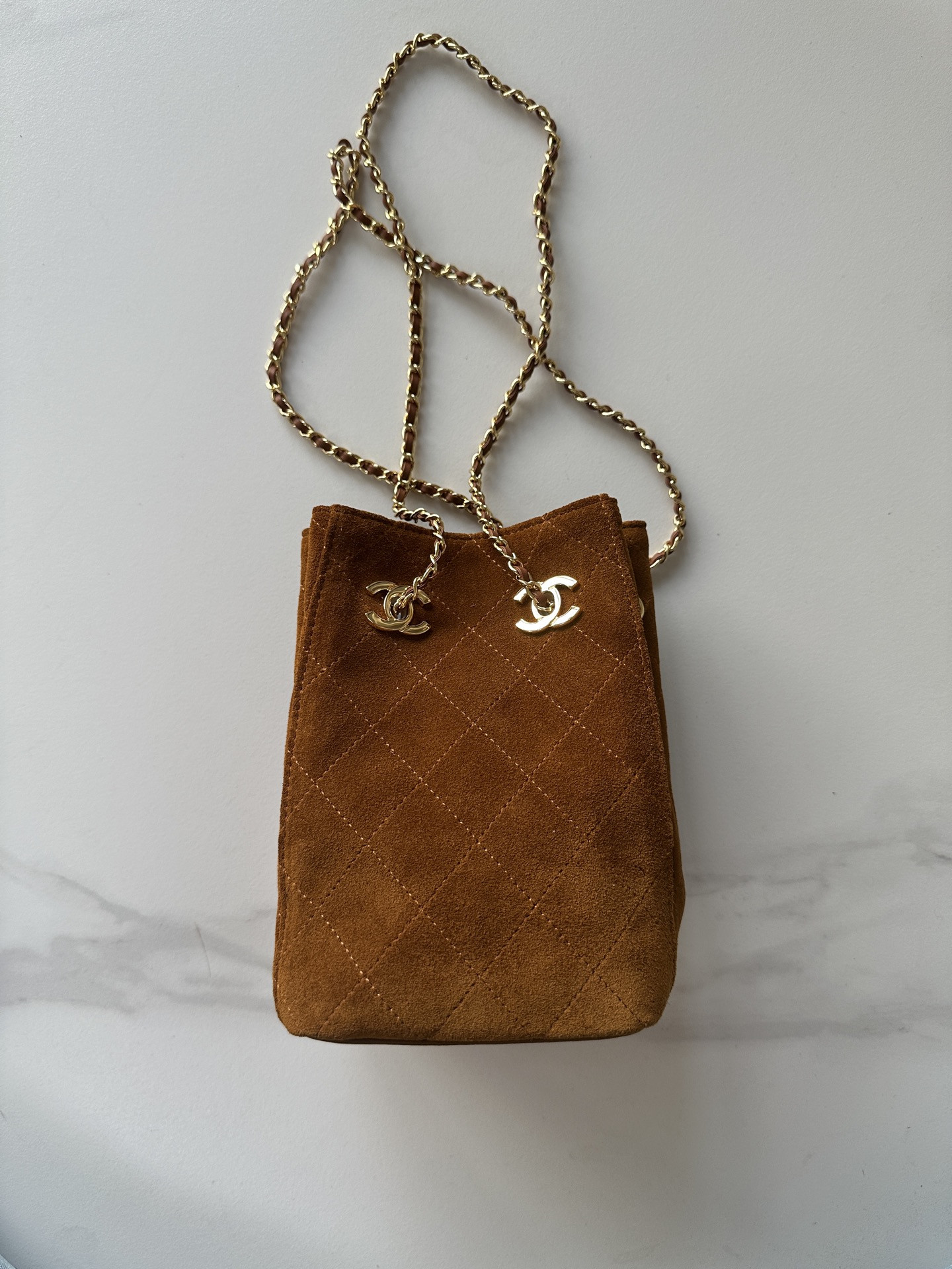 Ch*el bucket bag with chain ap5359 18x11.5x11.5cm