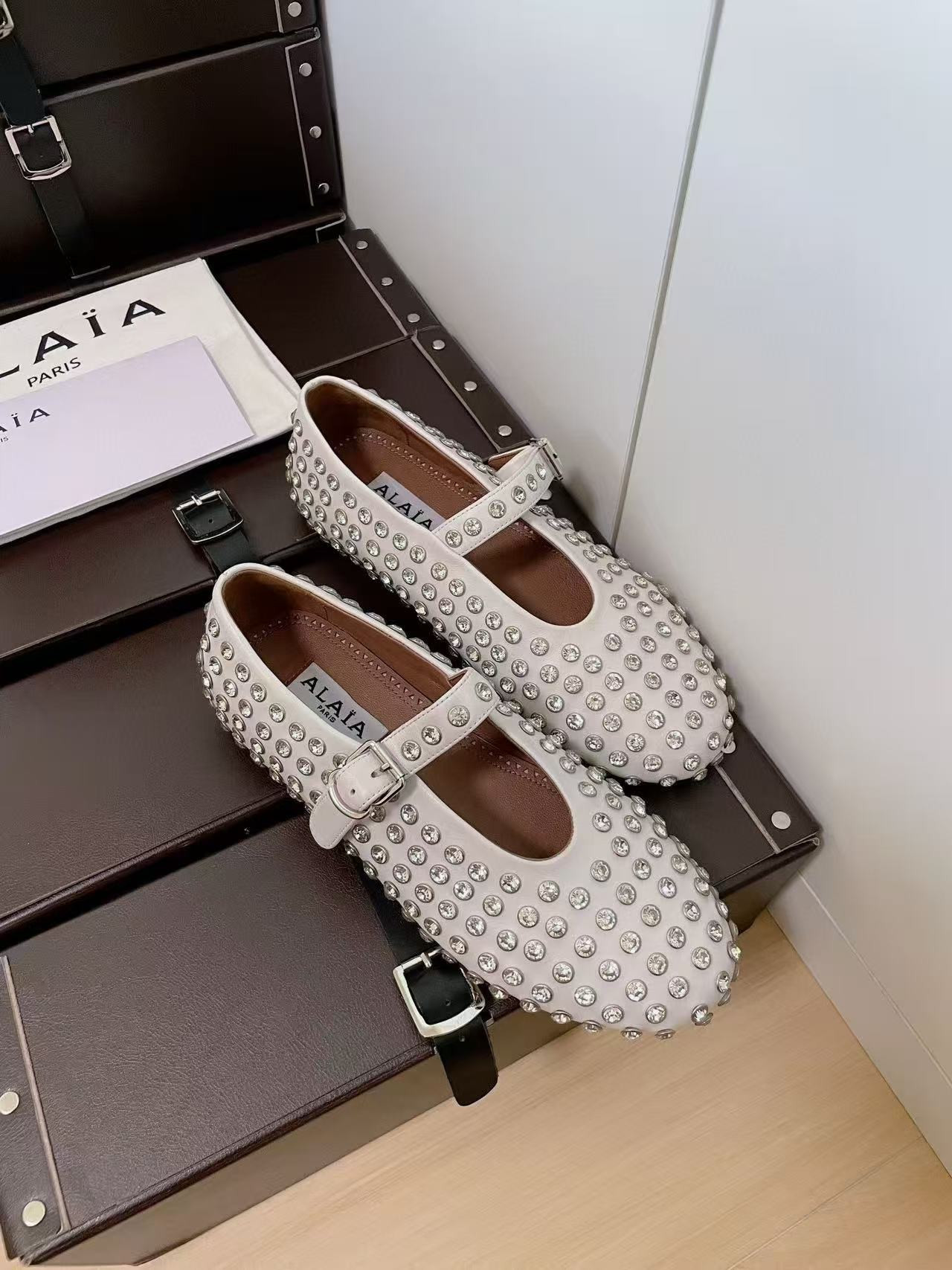 UA A1a1a STRASS BALLET FLATS