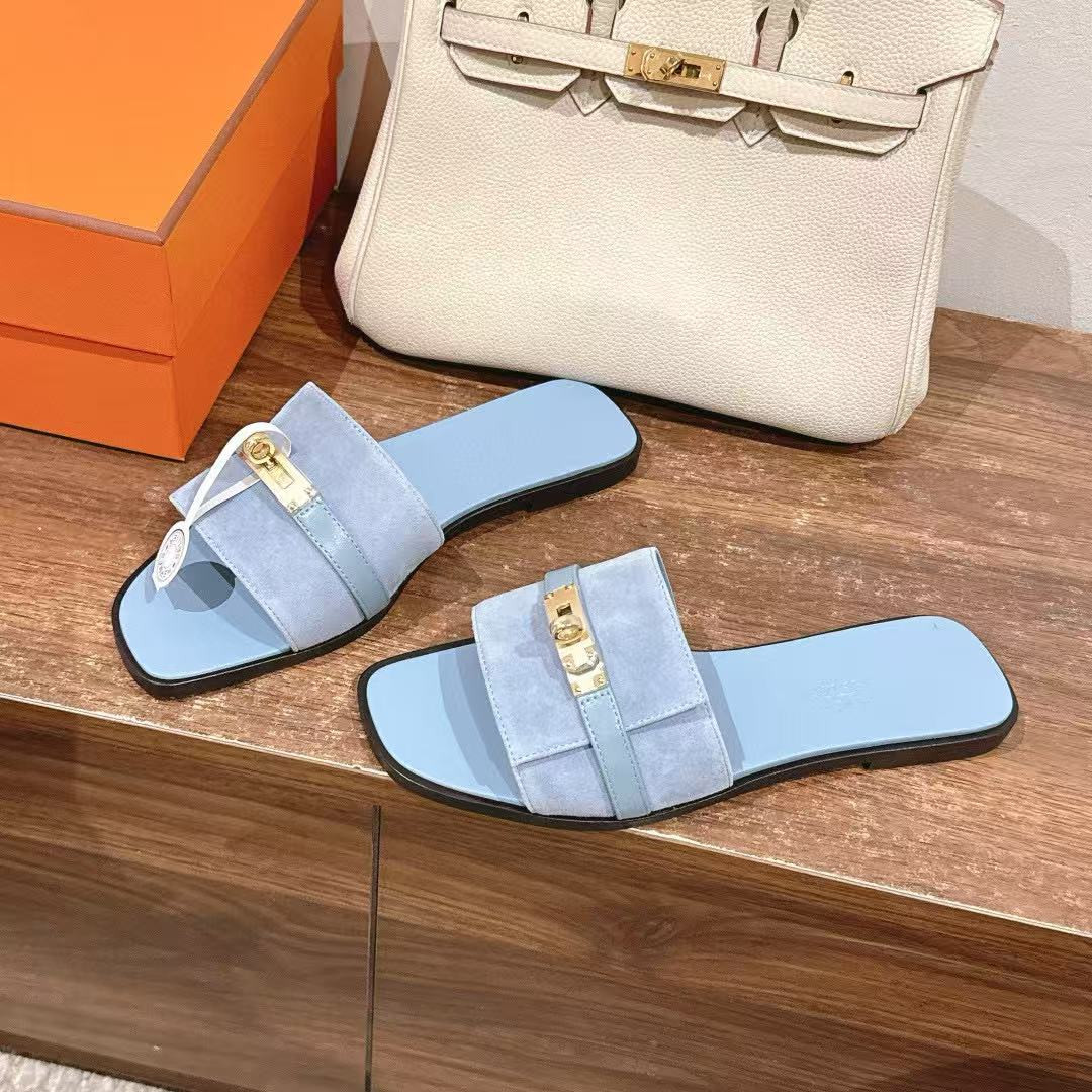 ua H**mes giulia sandal