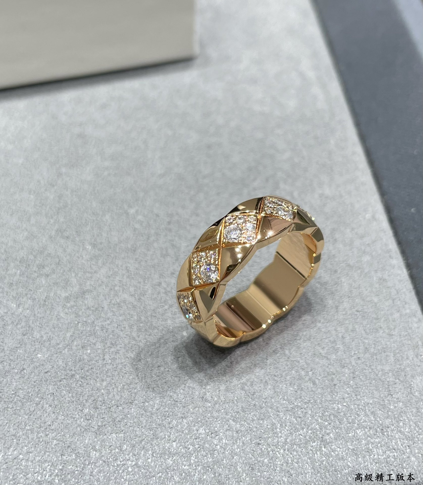 ch*el wide Di*m*nd square ring