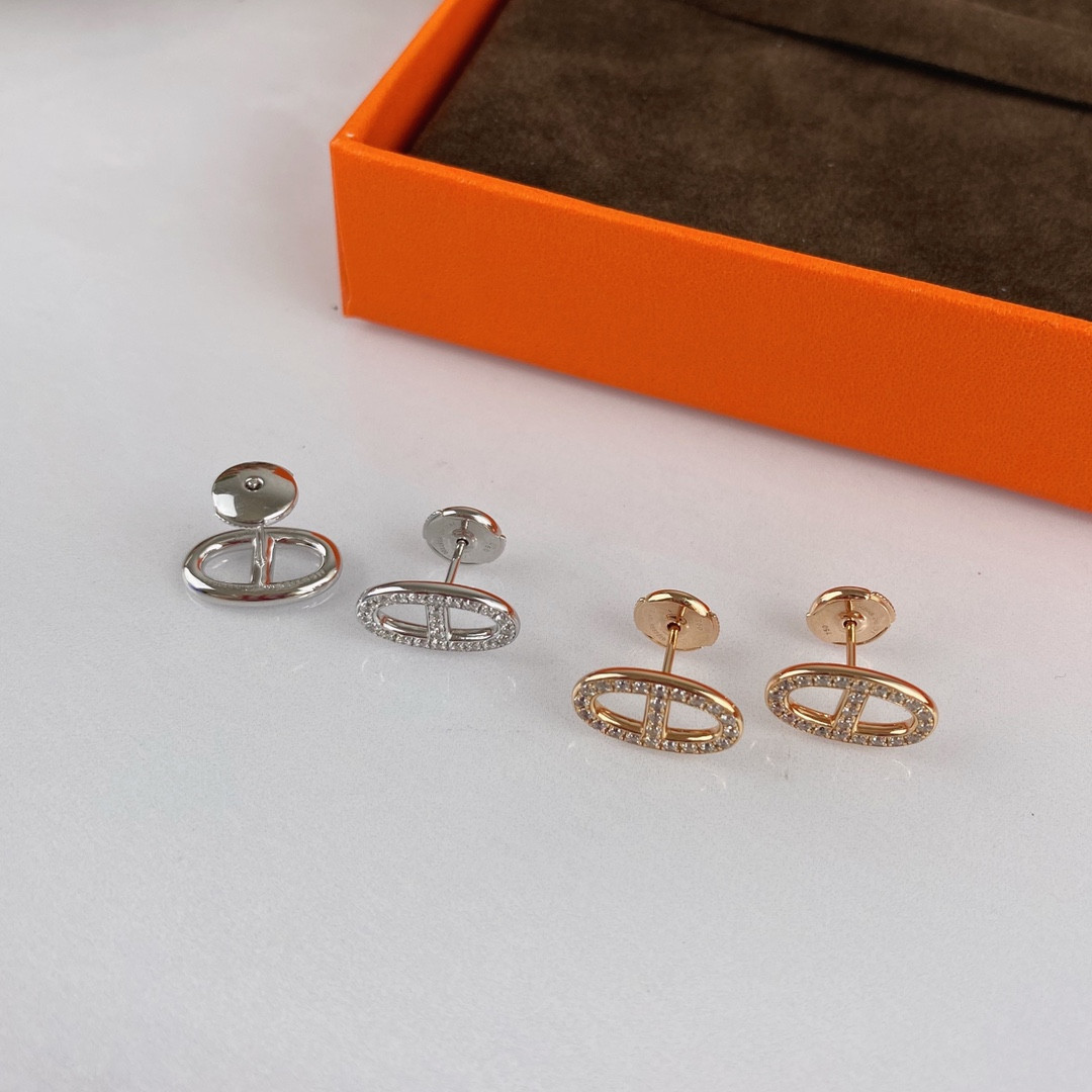 H**mes fully di*m*nd-encrusted  h stud earrings