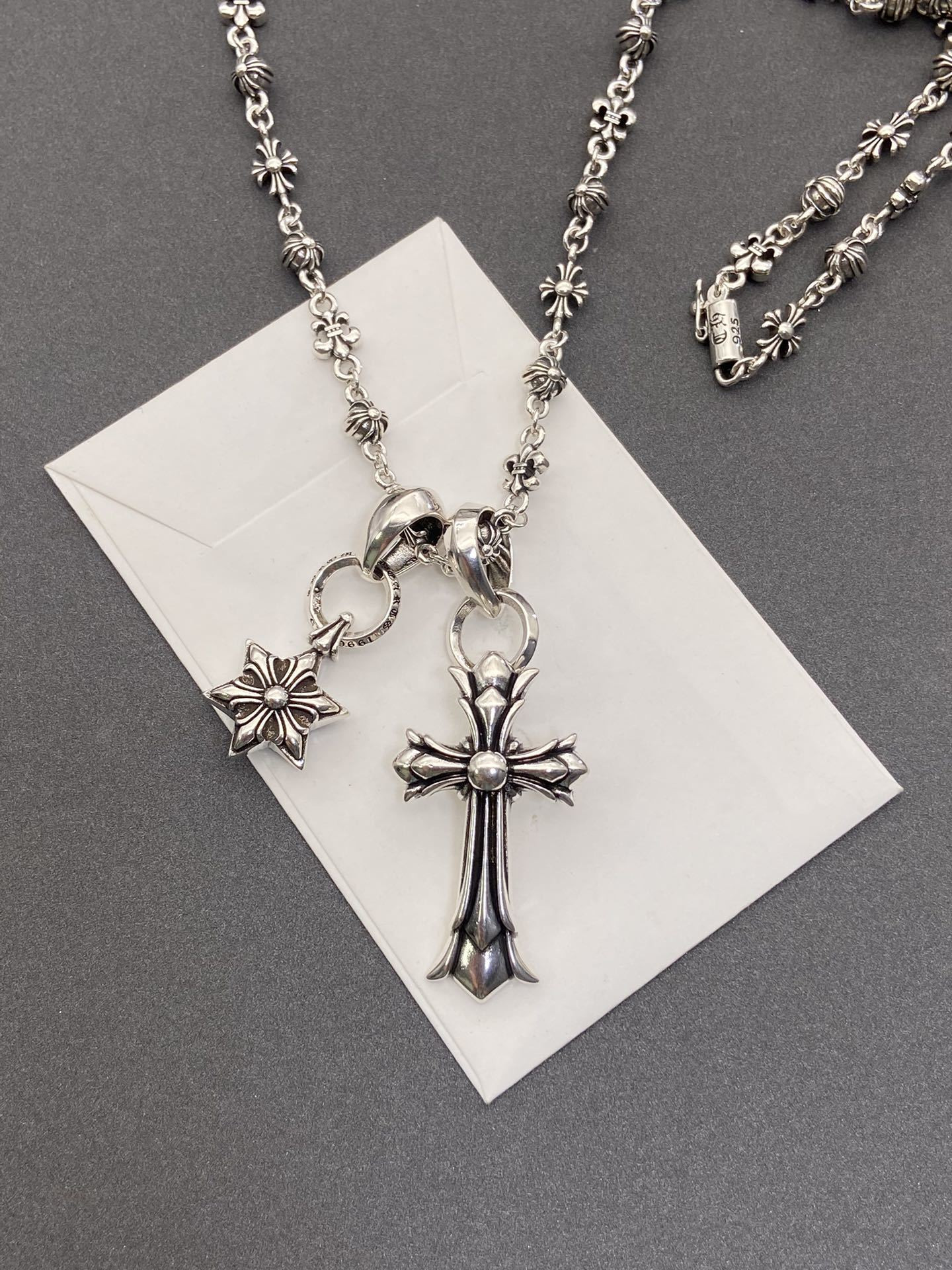 ch**me he**ts cross and star of Dau1d necklace