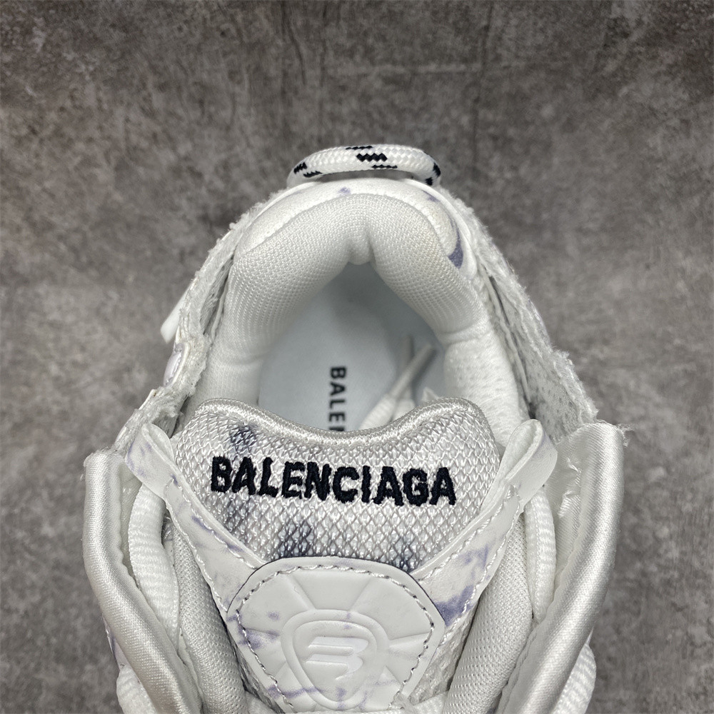 ua runner Gr*ffiti white blue runner Gr*ffiti white blue