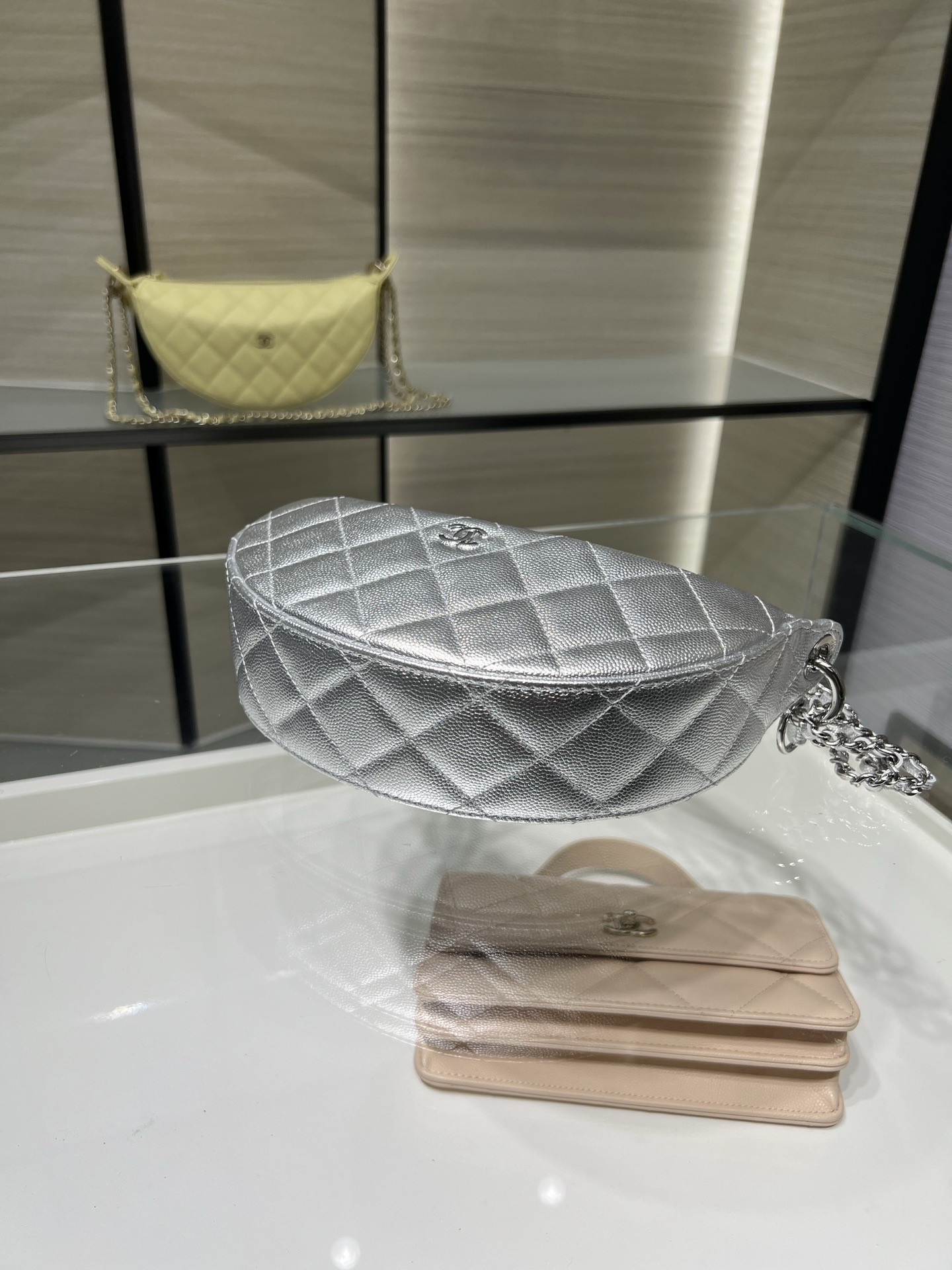 Ch*el clutch with chain silver hardware ap5094 15x22x6cm