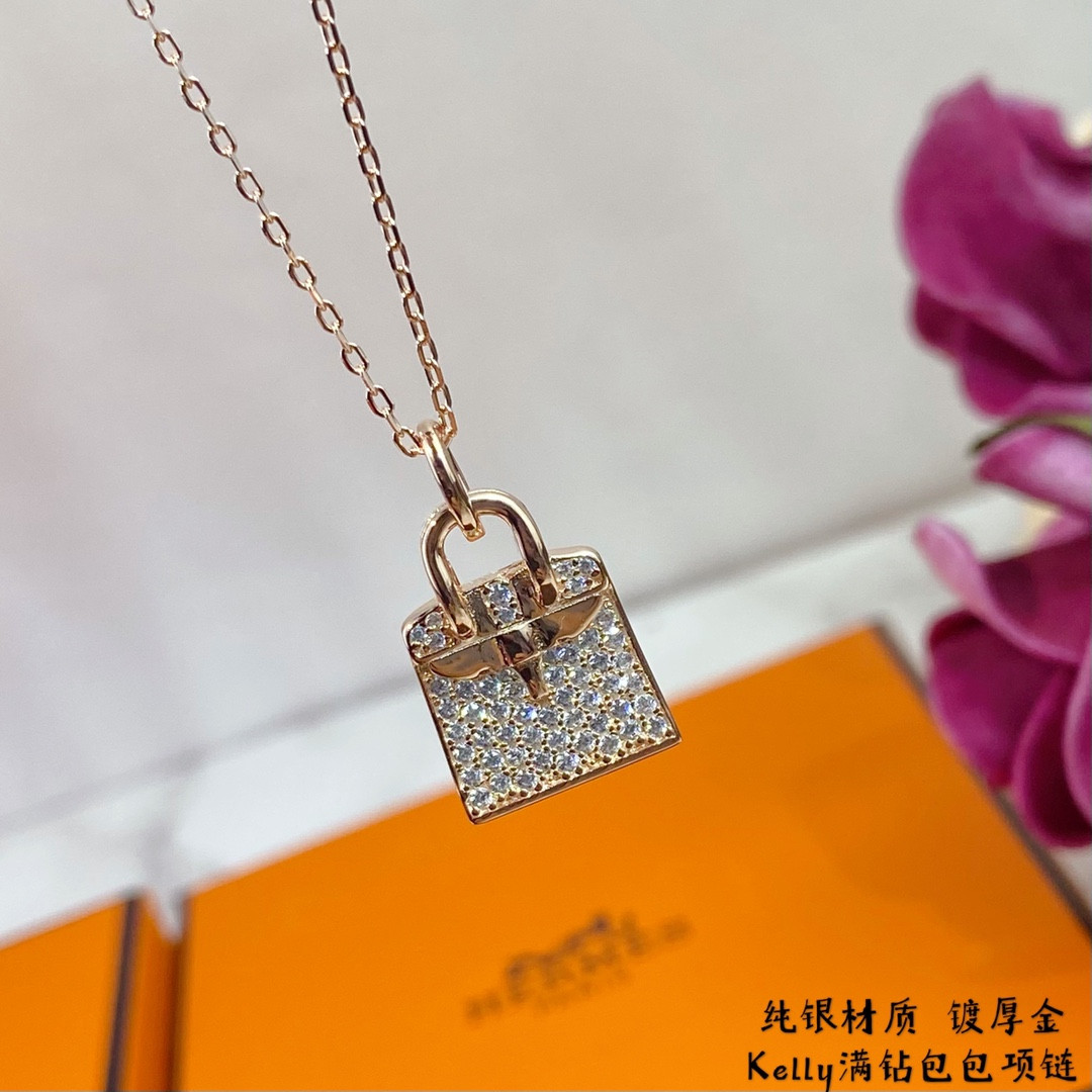 H**mes classic kelly bag necklace