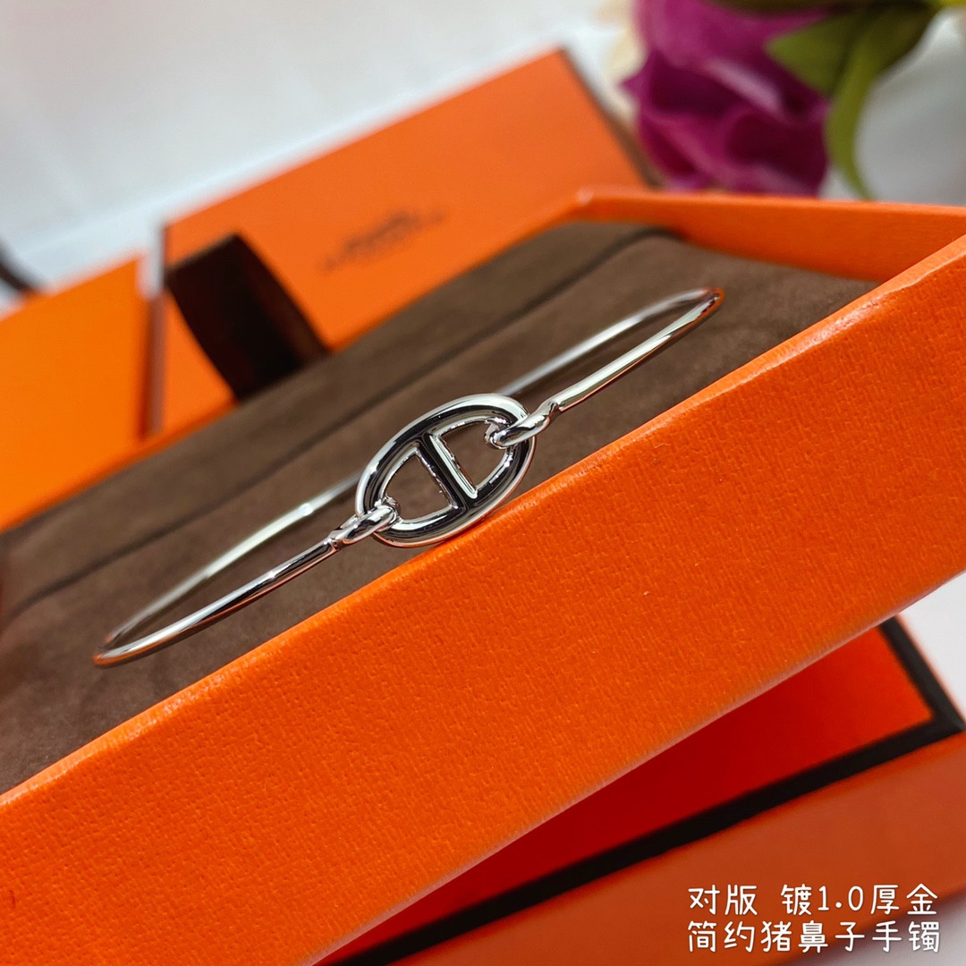 H**mes thin tube pig nose bracelet