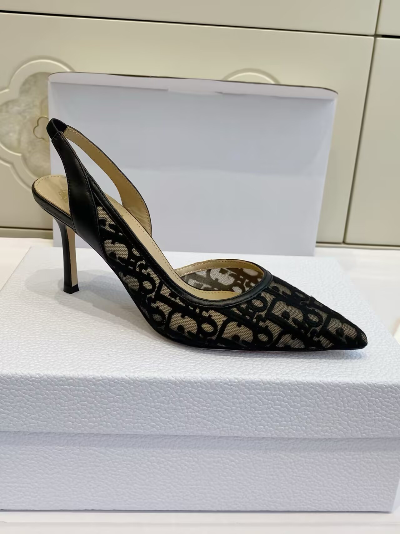 ua D*or aD*orable slingback pump 8cm heel