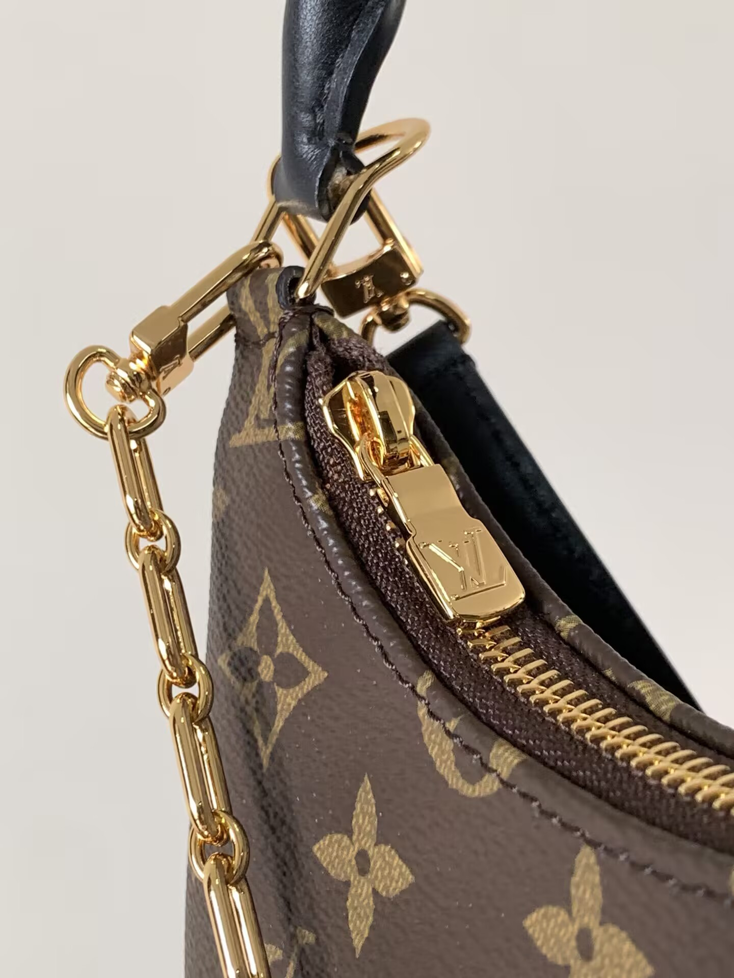 LV Catchy PM M25223 24x10x6cm