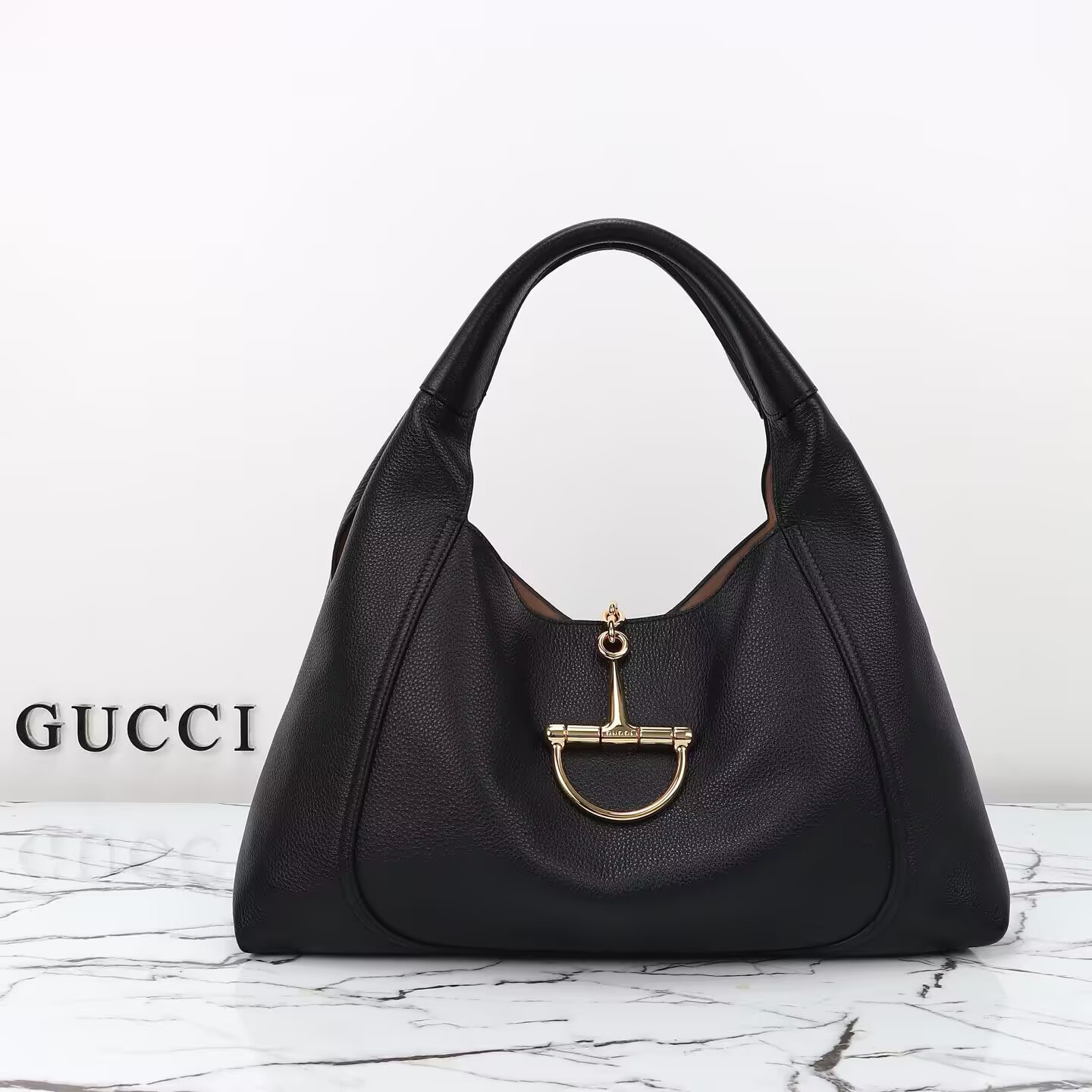 G*u*i softbit maxi shoulder bag black 46x26x16cm