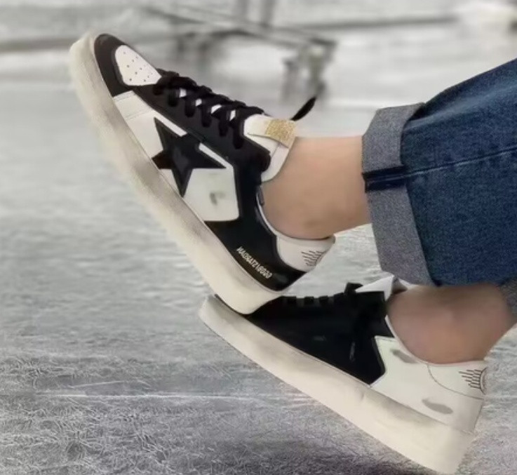 ua g01den G003e s*per-star sneaker