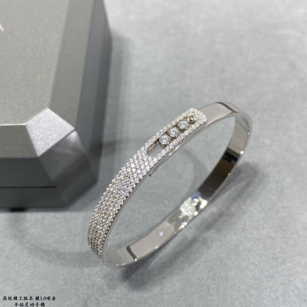 Mes1kaa half-set di*m*nd bracelet