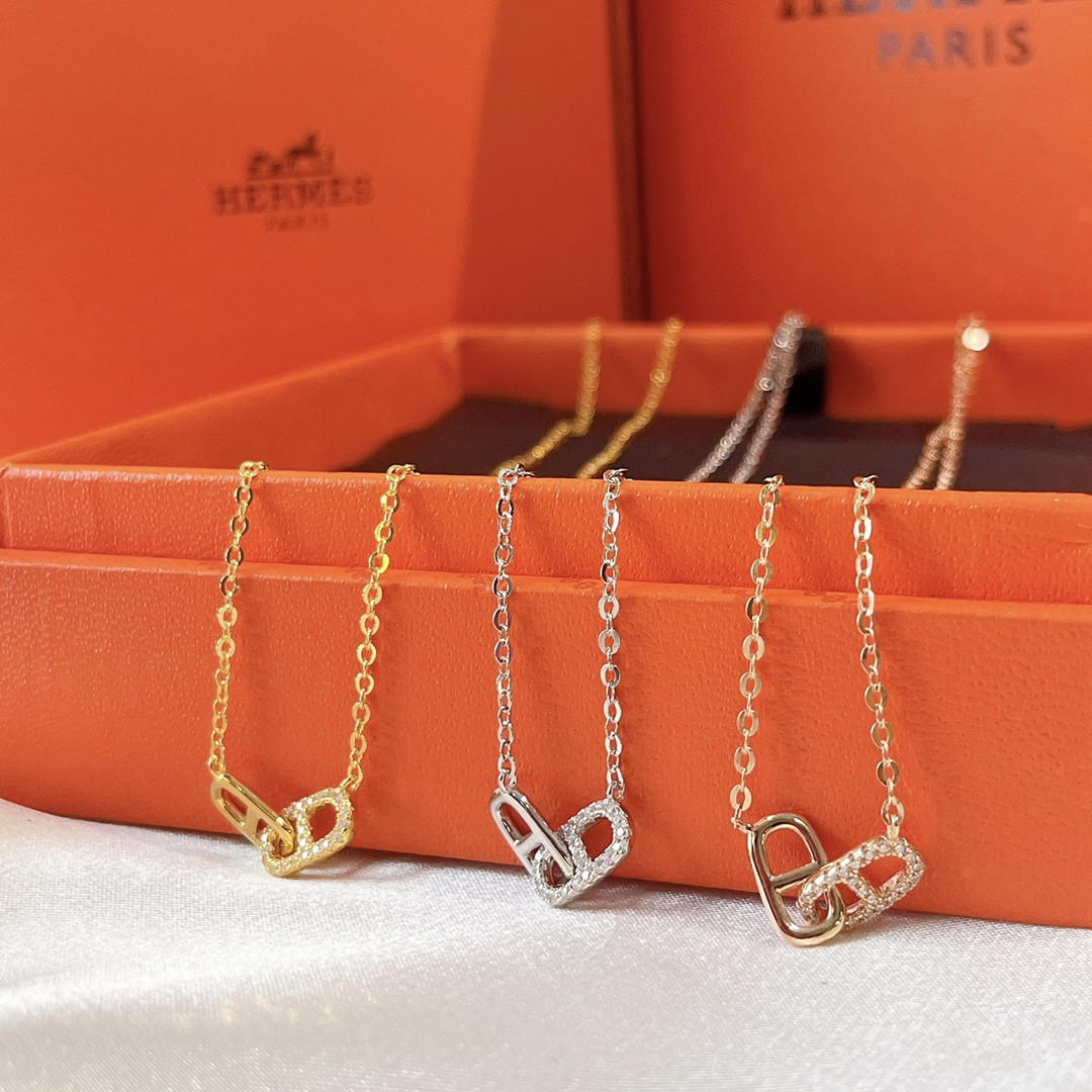 H**mes pig nose double-ring necklace