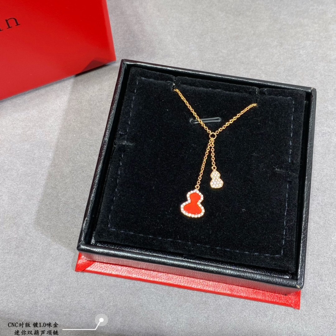 Qee1in mini double gourd pendant necklace