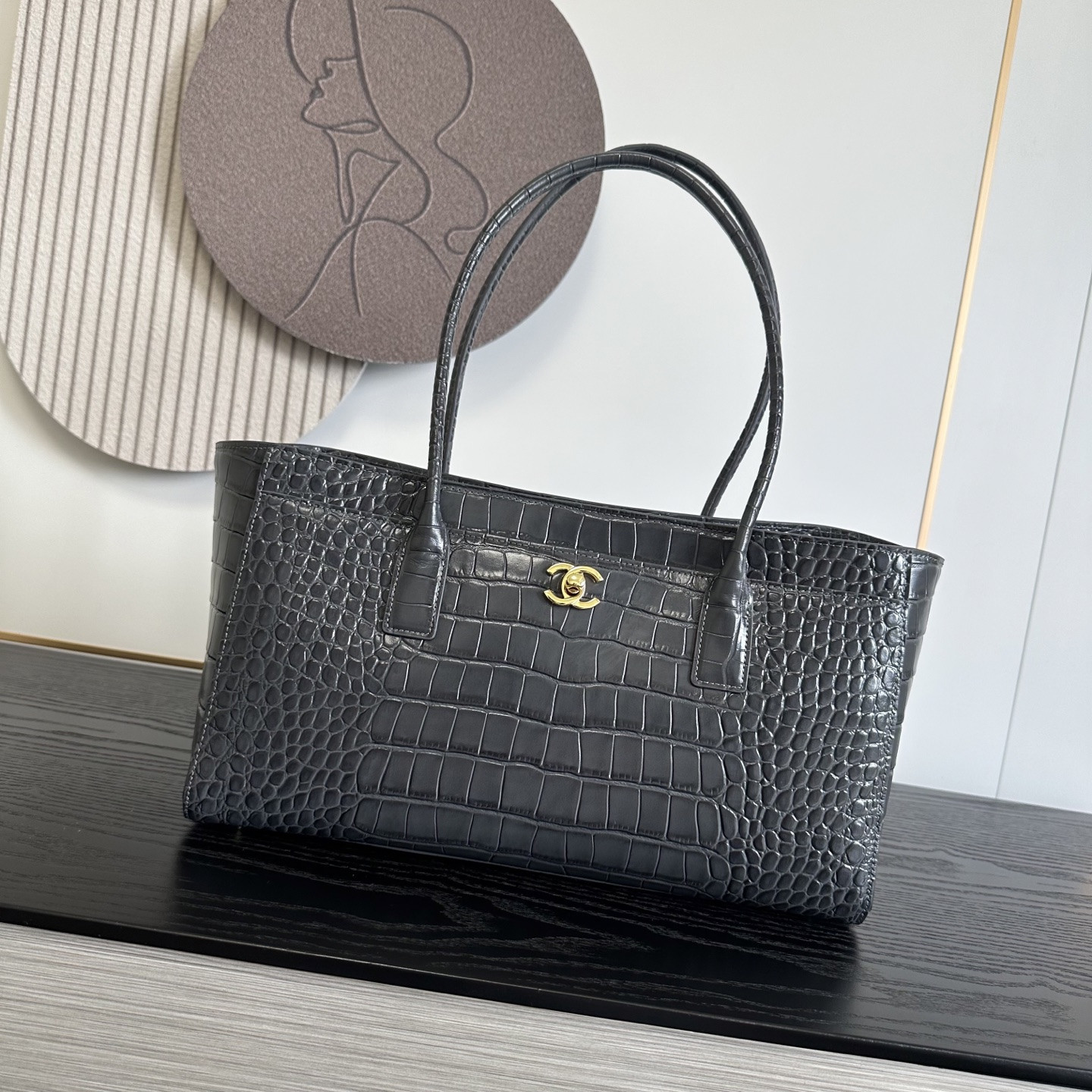 Ch*el tote crocodile-embossed bag gray 35x20x13cm