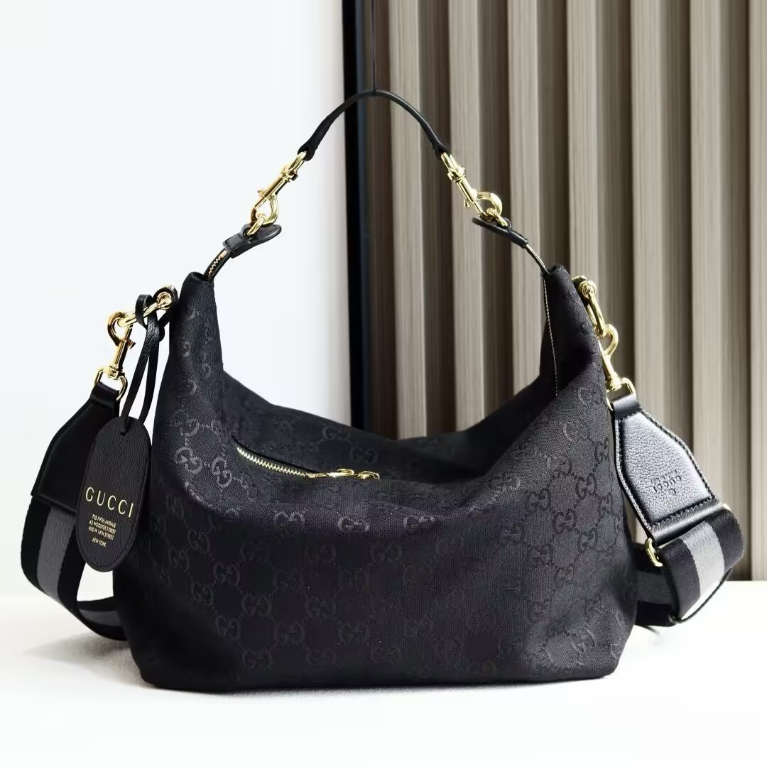 G*u*i brera medium crossbody bag 33x27x15cm