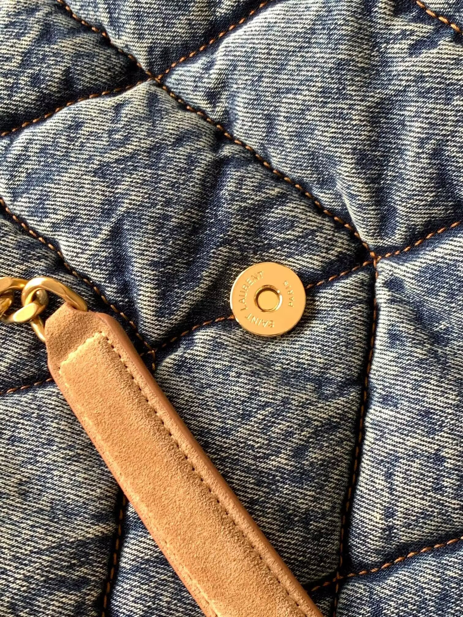 y*l puffer in suede and De*1m 35x23x13.5cm