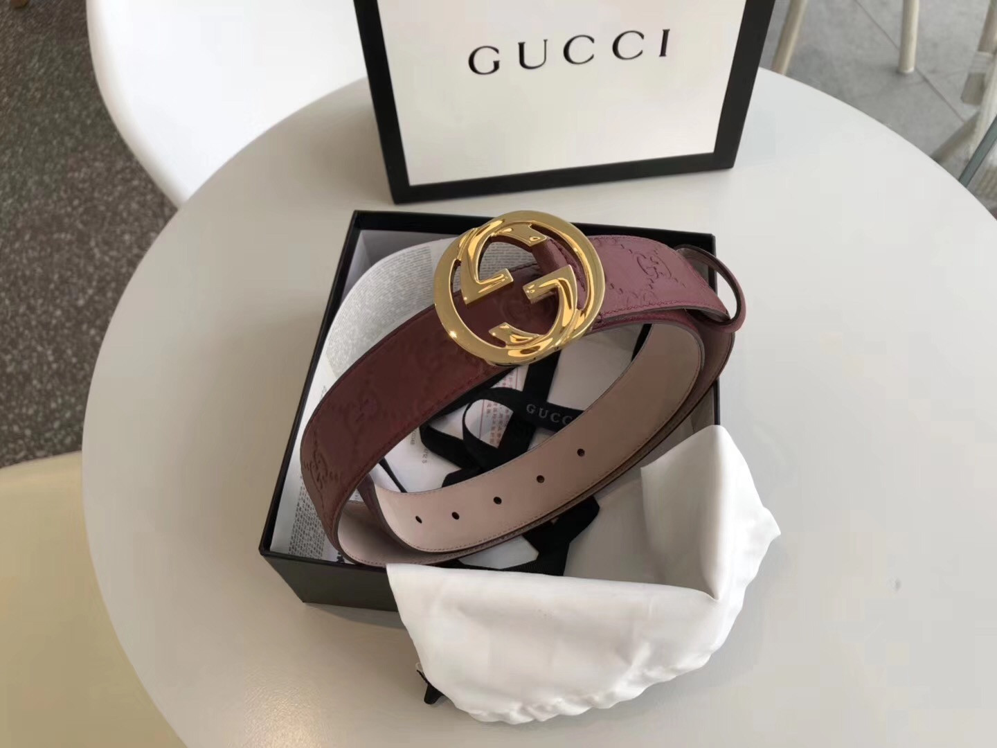 G*u*i women belt
