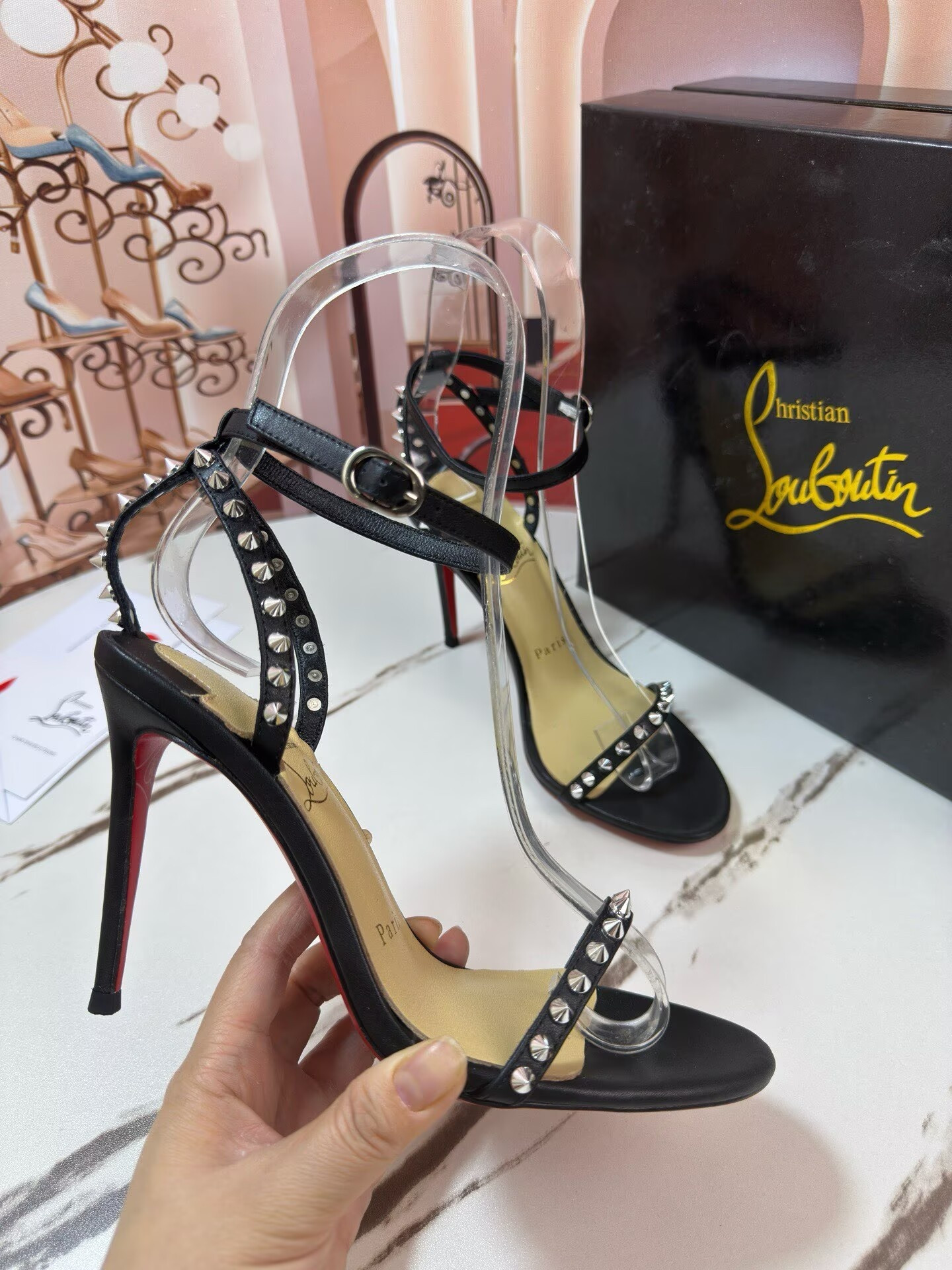 ua Ch**an louboutin galeria sandals