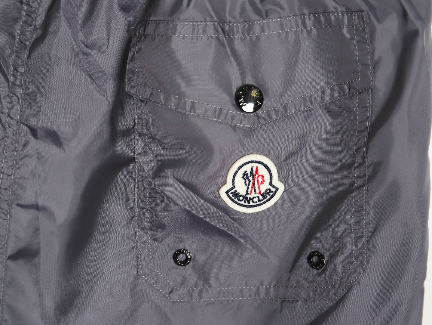 M0nc1er shorts