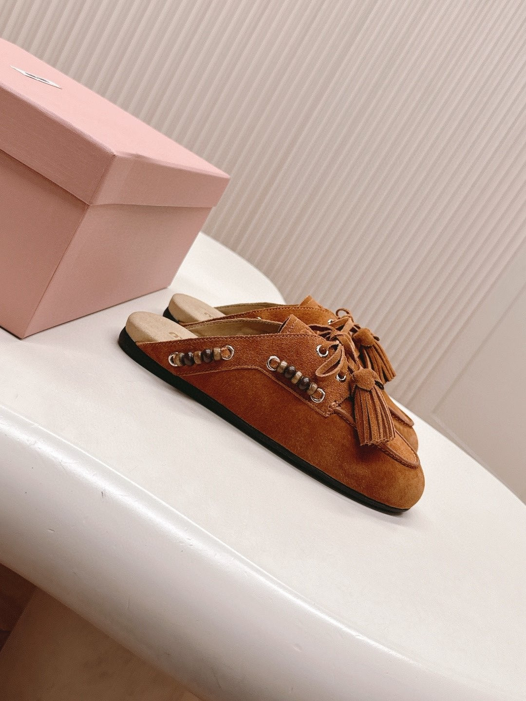 ua M1v M1v tassel mules
