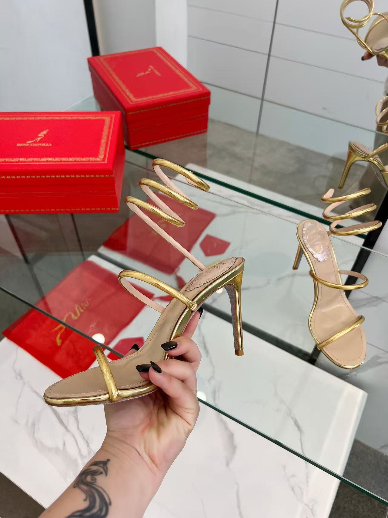ua renÉ Ca0v1LLa cleo pumps sandals 95mm