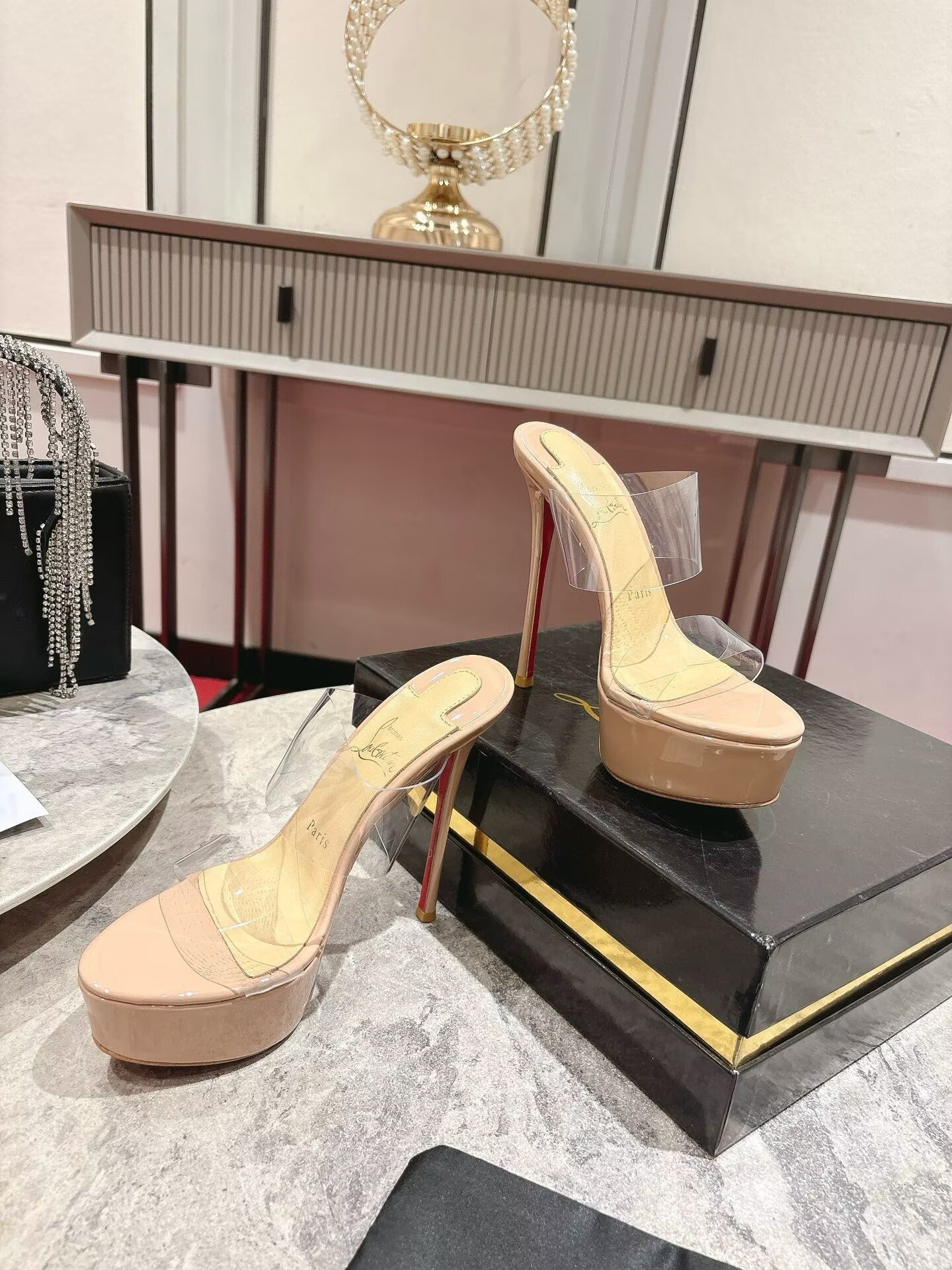 ua Ch**an louboutin just nothing alta 12.5cm heel