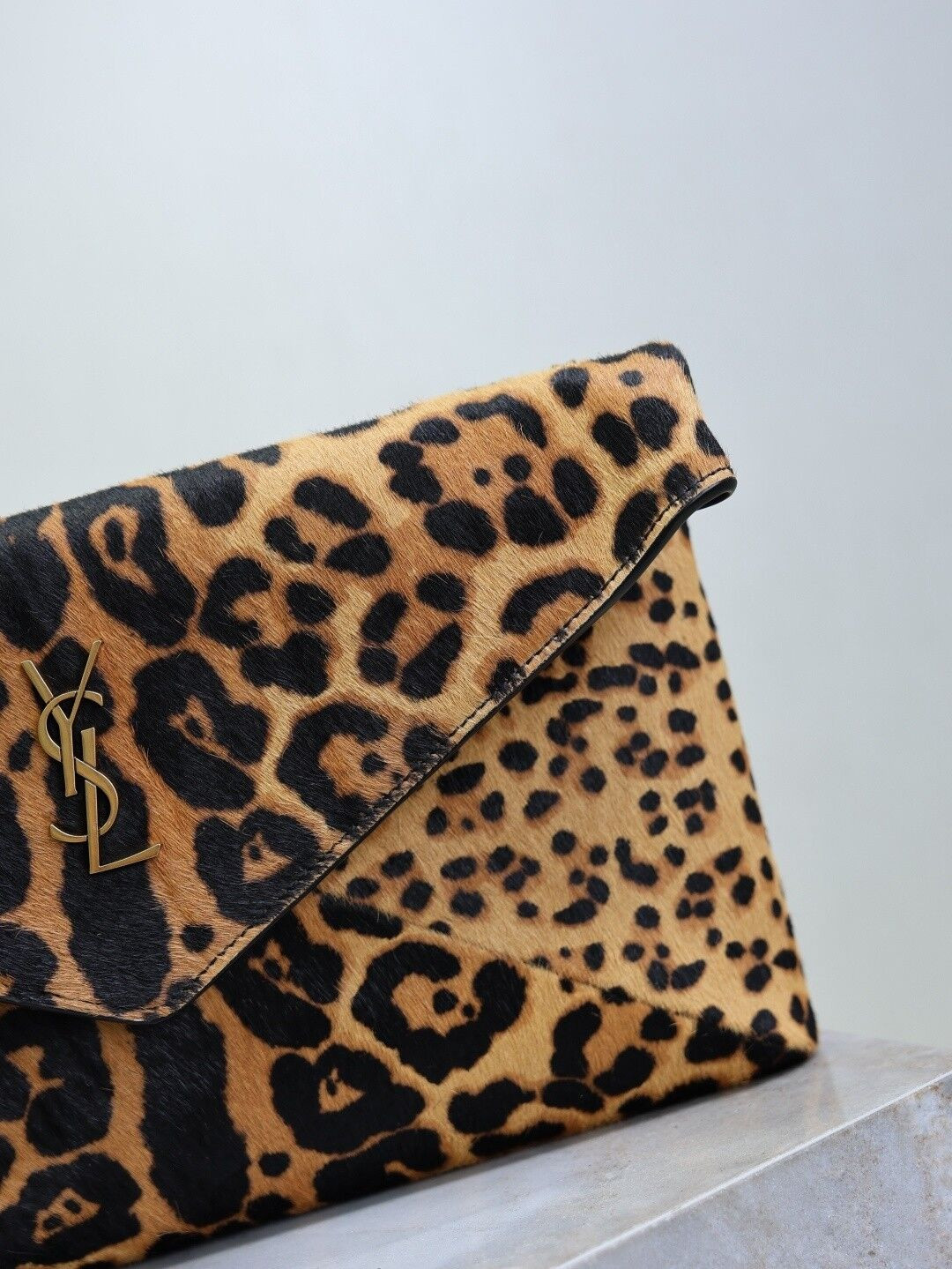 Y*L cassandre large pouch on chain in pony hair leather 29.5x18x5cm