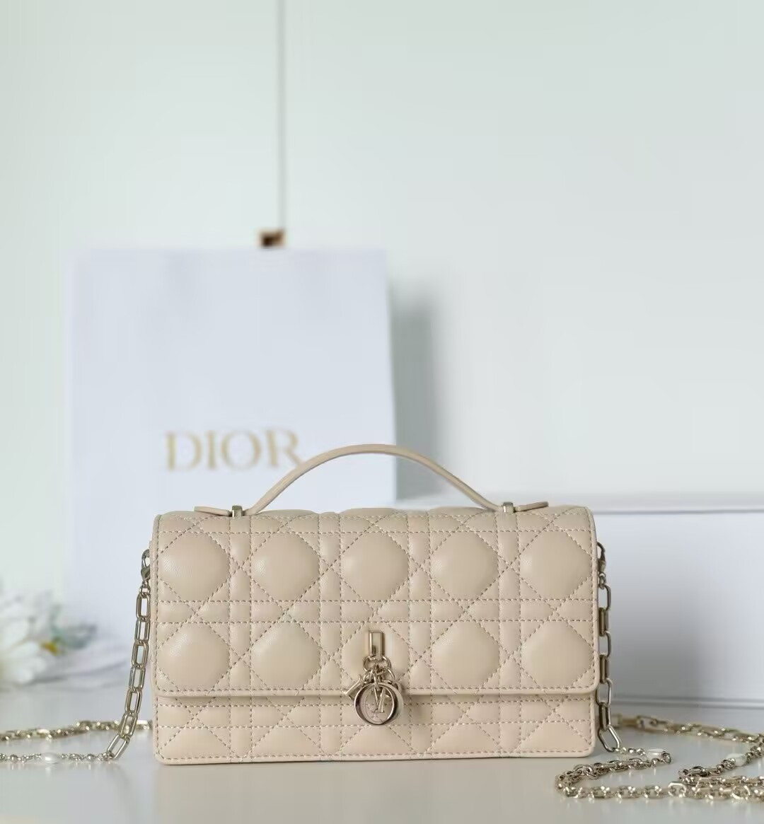 miss D*or mini handbag beige cannage woven pattern lambskin 21 x 11.5 x 4.5 cm