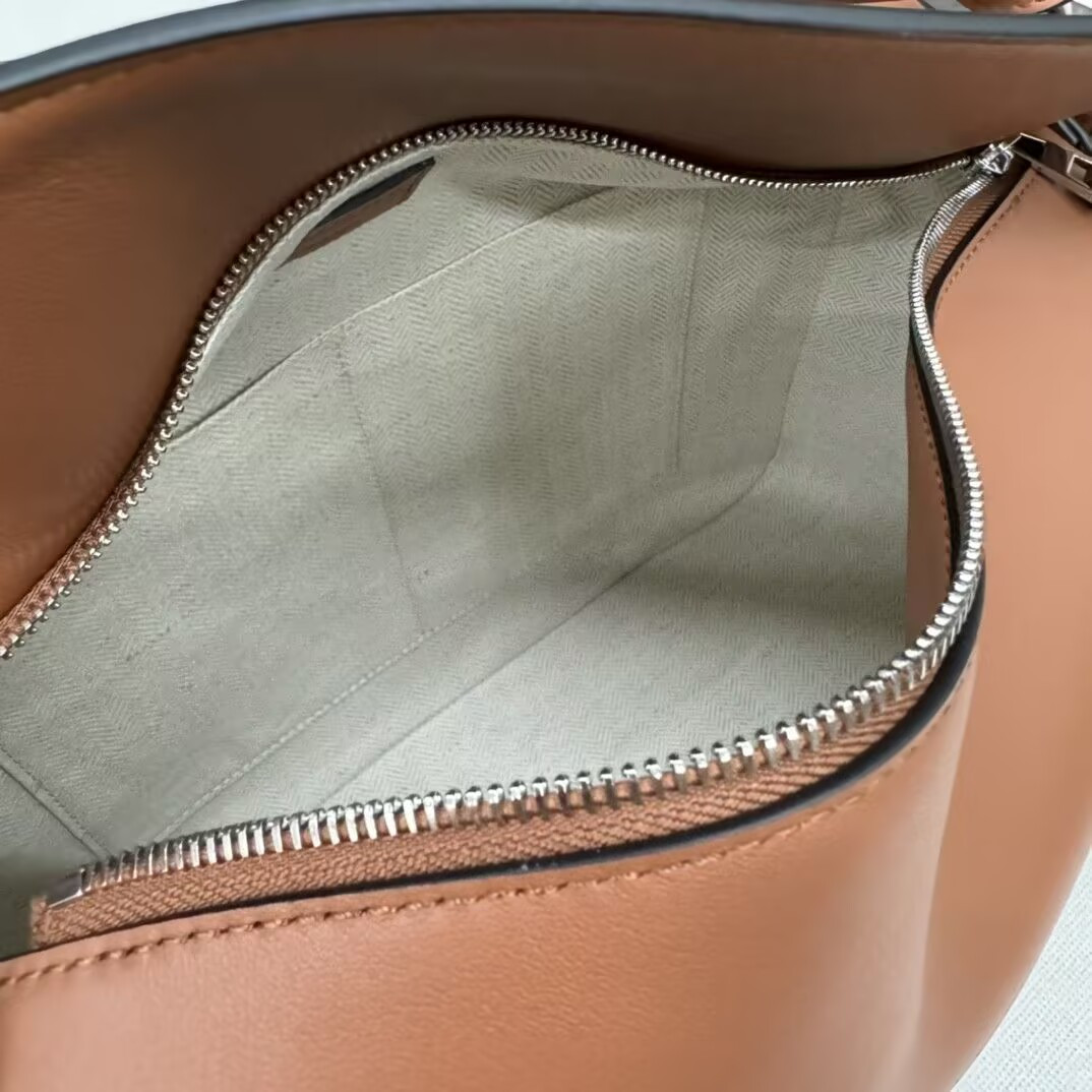 L0ew* large puzzle edge bag in classic calfskin 21.5x33x14.7cm