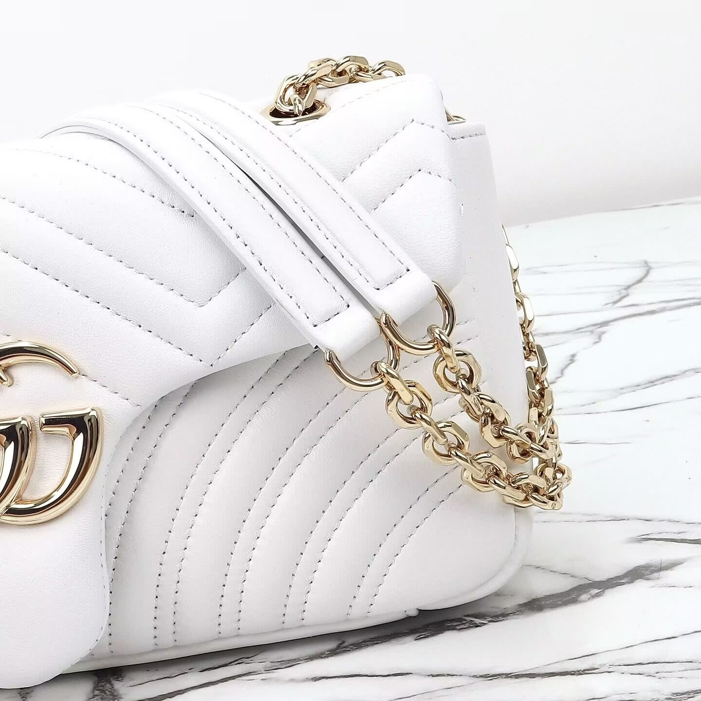 G*u*i gg marmont medium shoulder bag 26x15x7cm