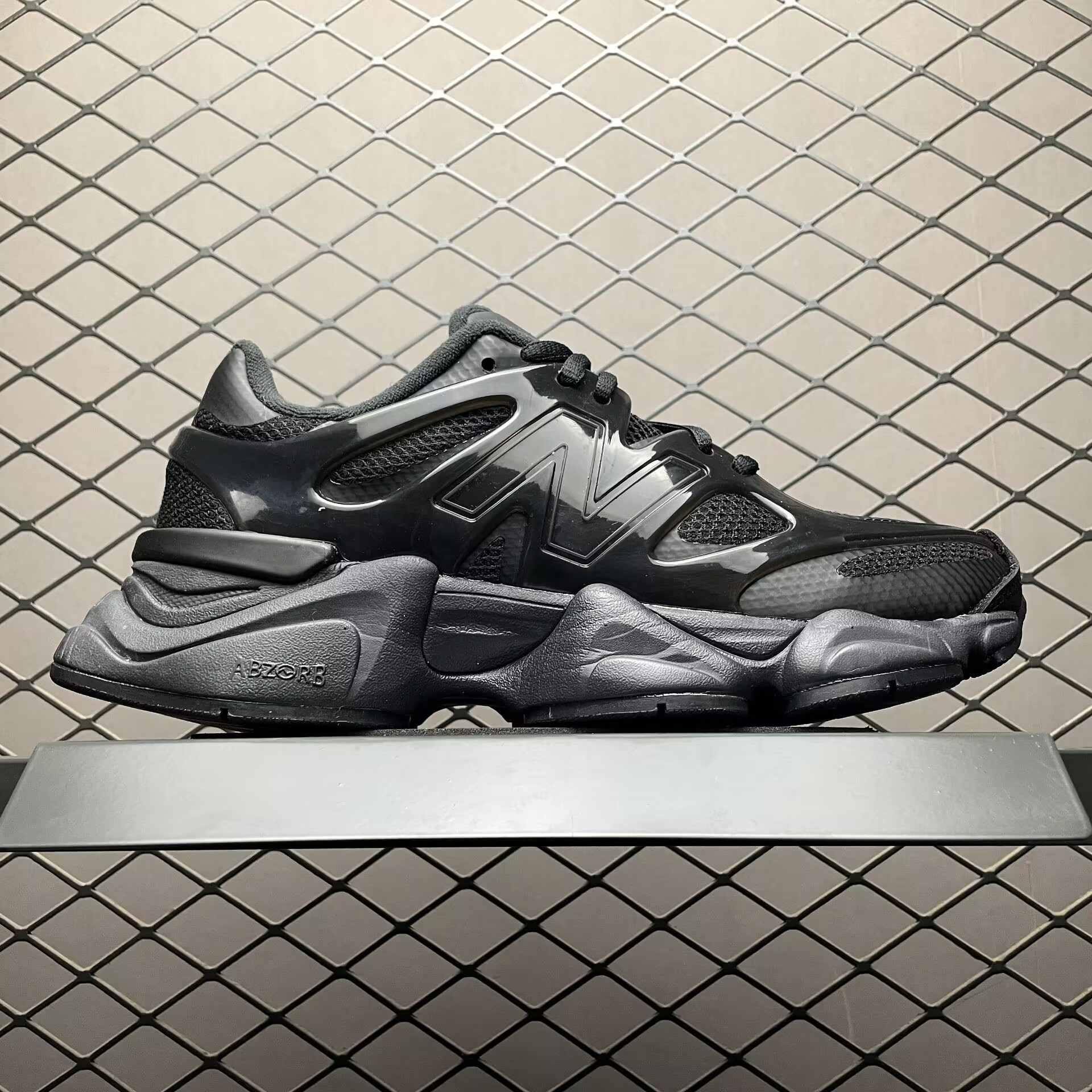 ua new Ba1an*e 9060 sea stone black