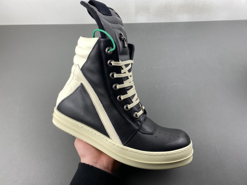 ua r1ck 0wens sneaker