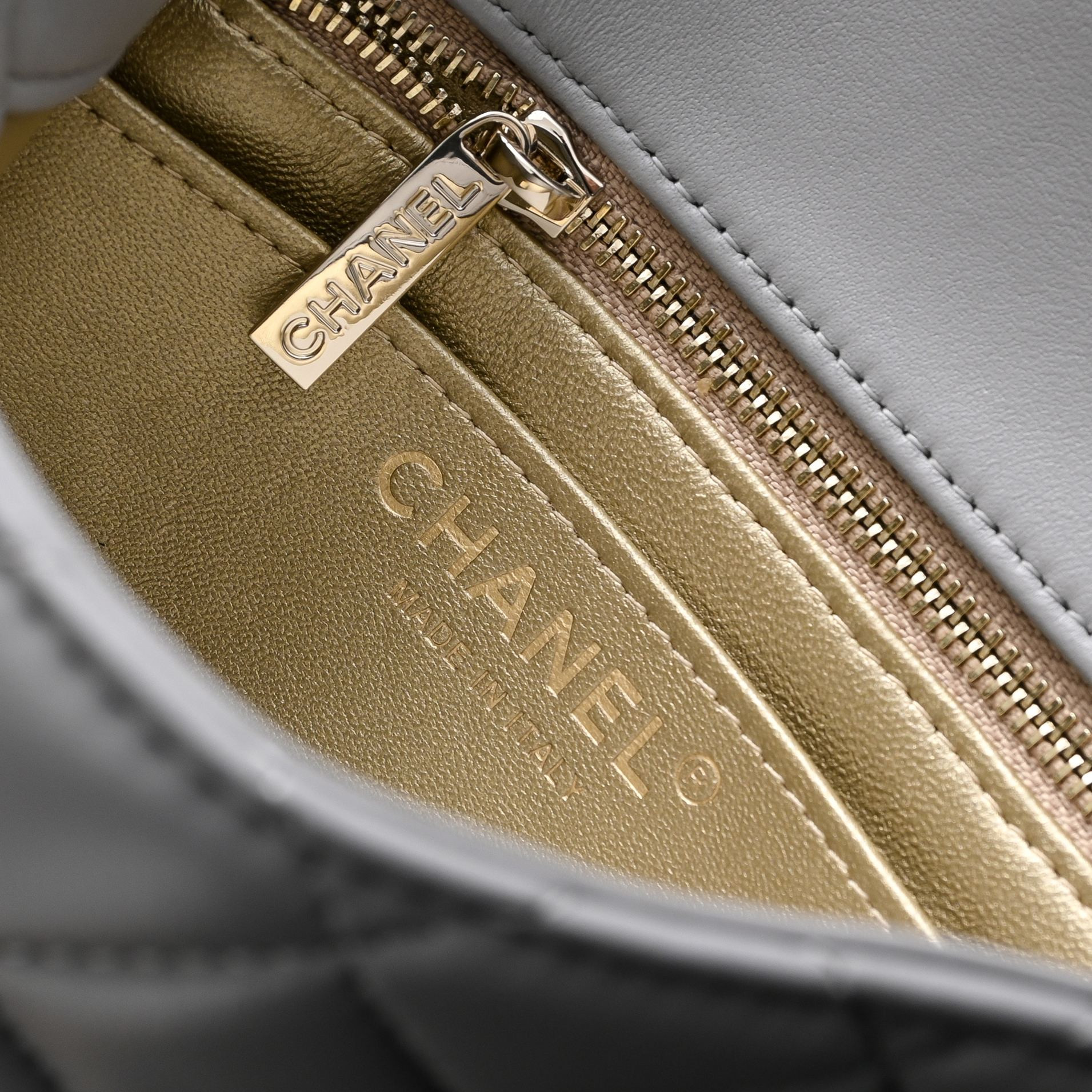 Ch*el classic flap handbag cf as5758 18x13x7cm