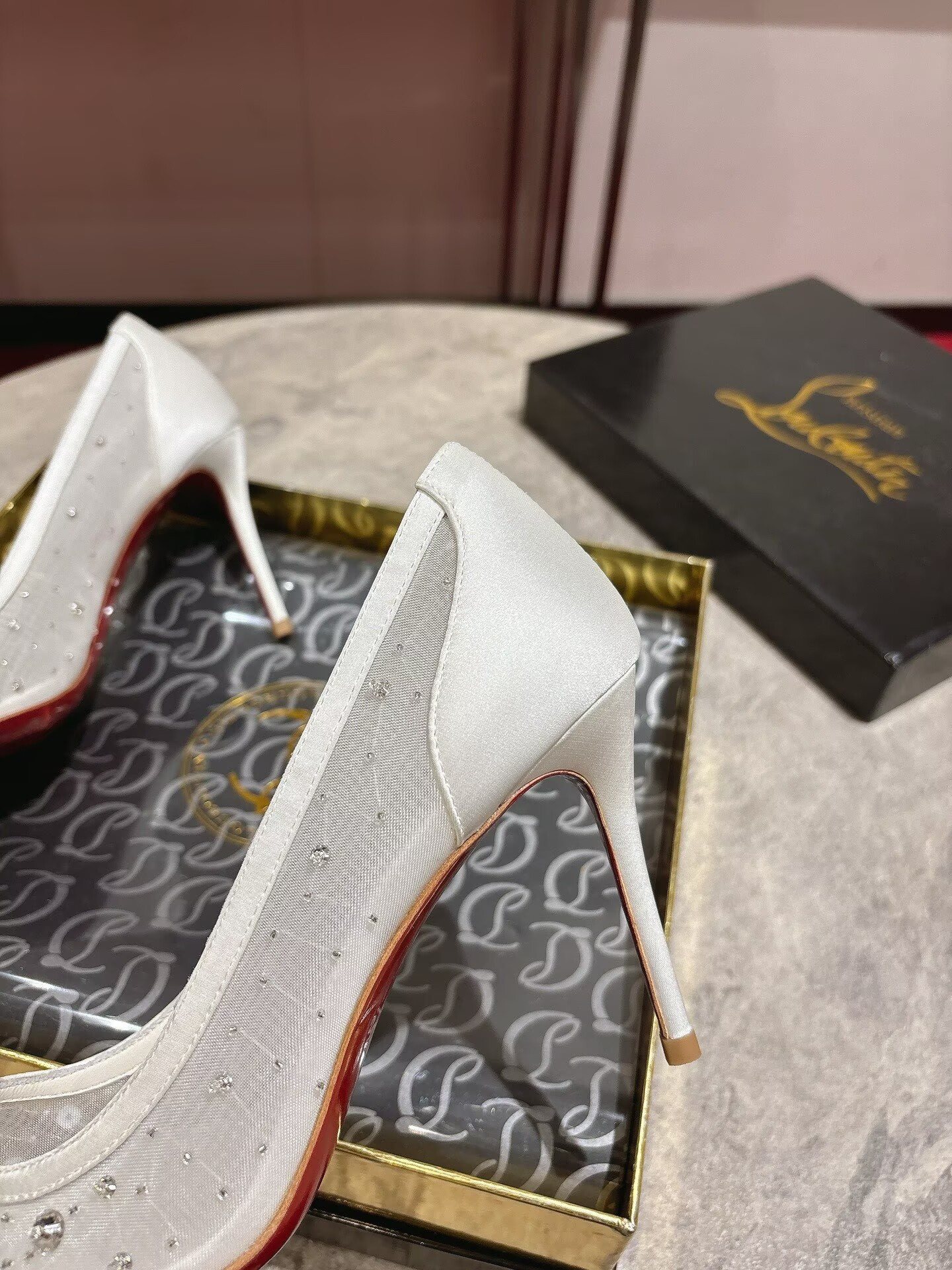 ua Ch**an louboutin miss z sparkling pumps