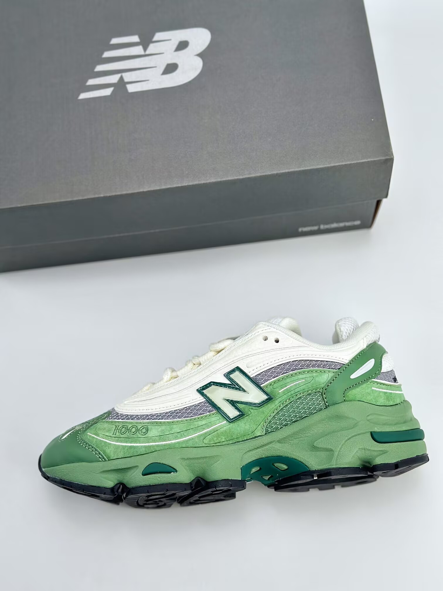 ua new Ba1an*e 1000 green