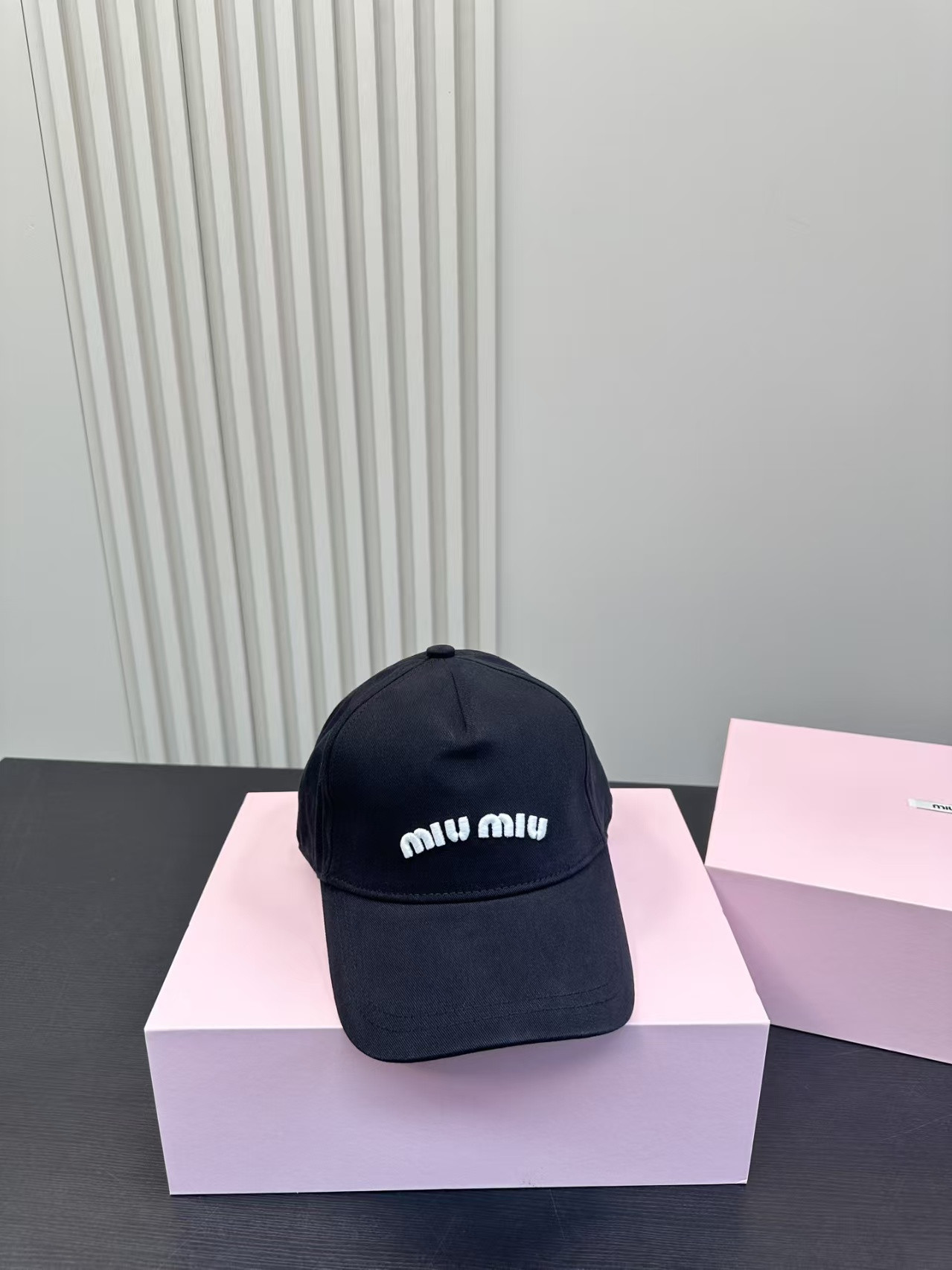 M1v M1v baseball cap
