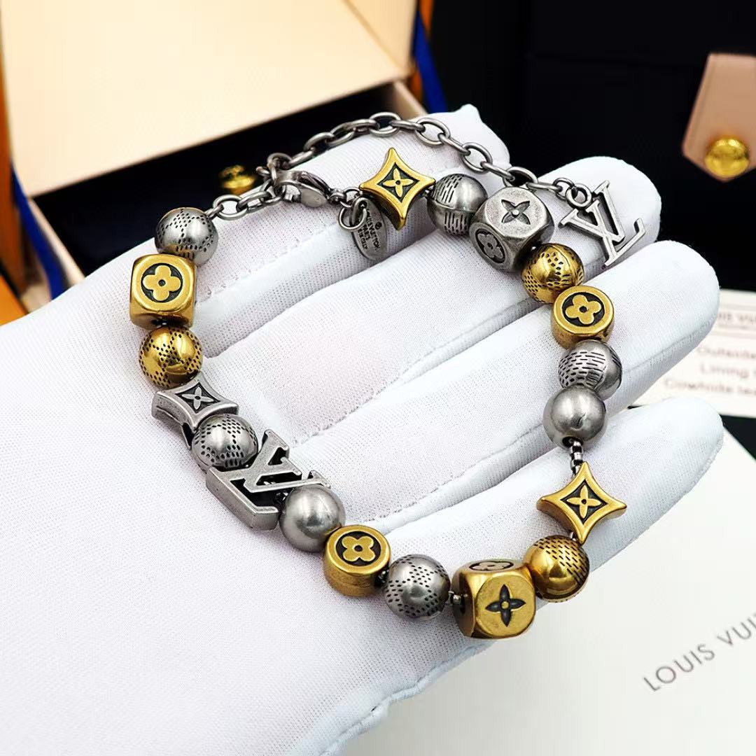 l0*is V*t0n damier party bracelet