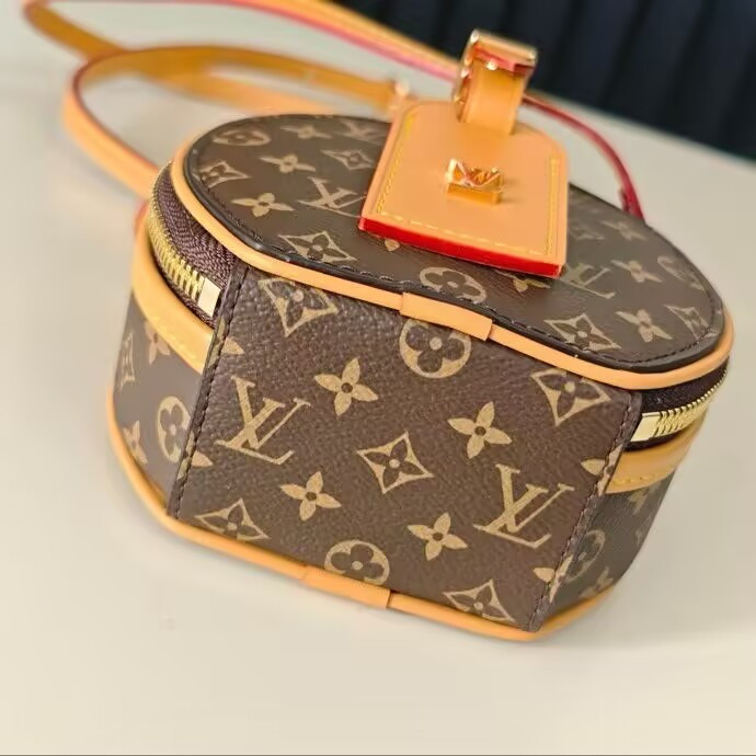 LV Mini Boite Chapeau M83575 13x12x6.5cm