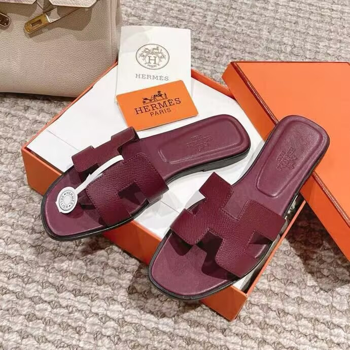 ua H**mes oran sandal