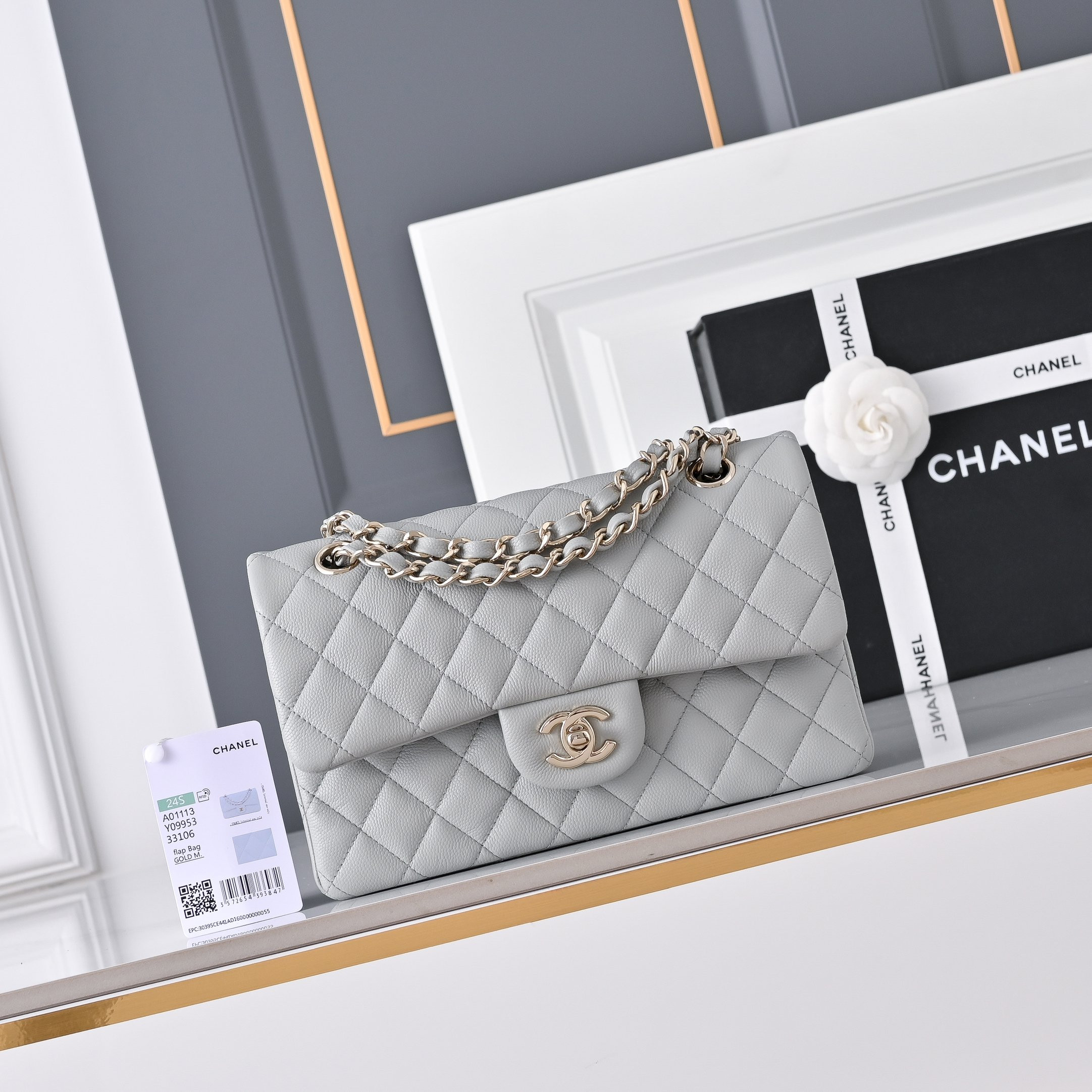 Ch*el classic flap handbag light grey with light gold hardware and caviar leather a01113 23x14.5x6cm