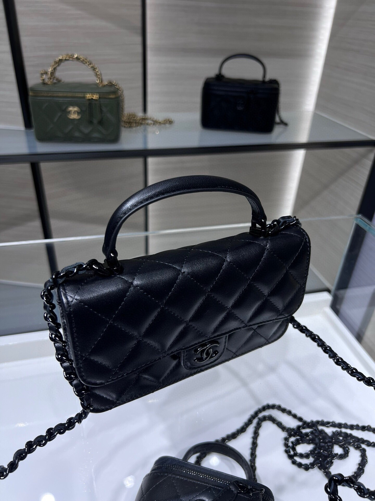 Ch*el classic handbag with top handle 17x9x3cm