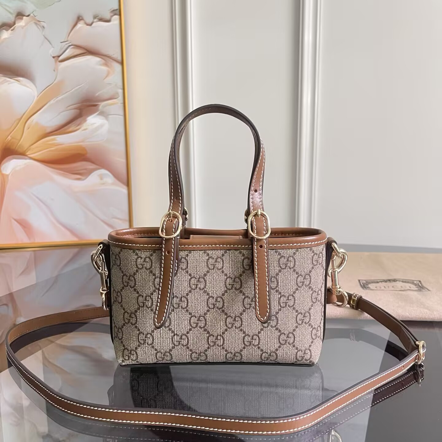 G*u*i gg emblem mini bag 17.5x11x6.5cm